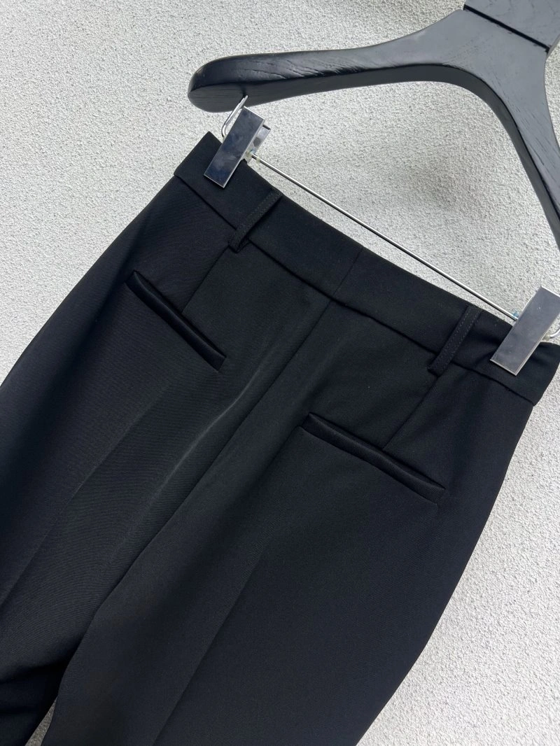 Sustainable Louis Vuitton Long Pants 131776