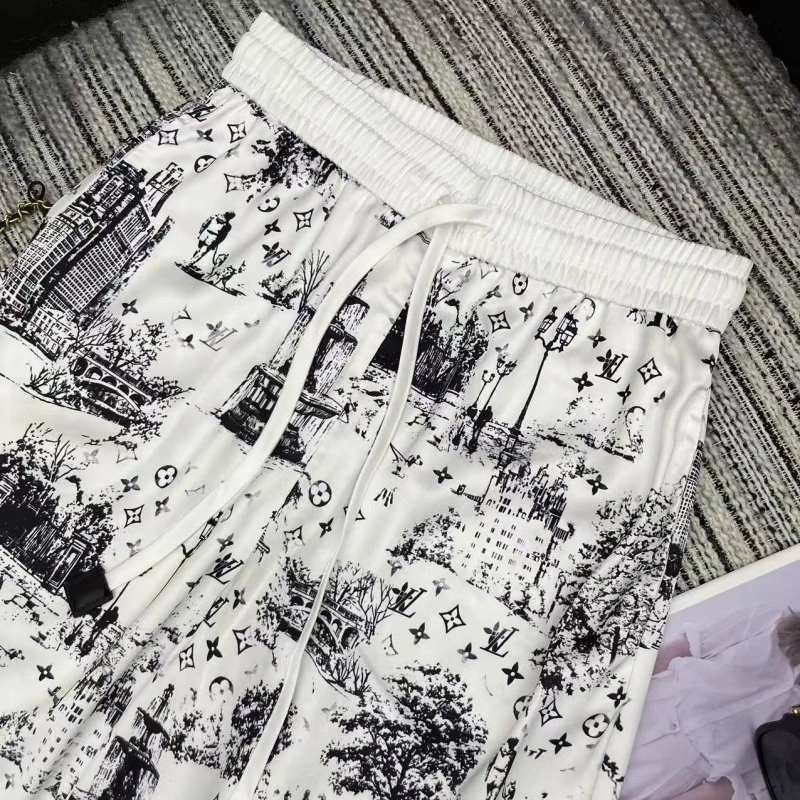 WaterResistant Louis Vuitton Long Pants 131779