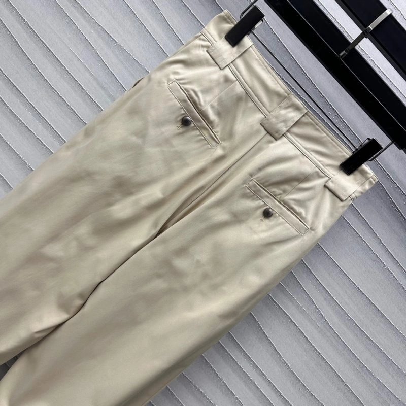 Louis Vuitton Long Pants Sustainable 130779
