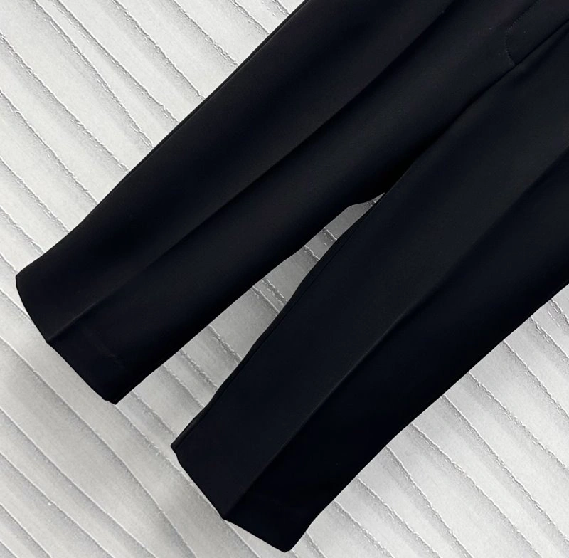 Louis Vuitton Long Pants Sophisticated 130777
