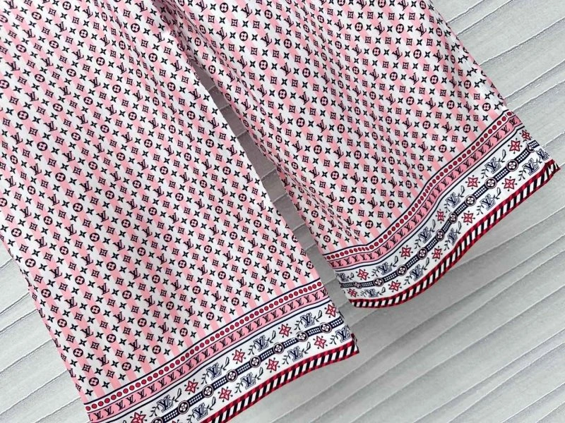 Louis Vuitton Long Pants Comfortable 130776