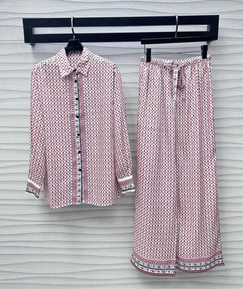 Louis Vuitton Long Pants Comfortable 130776