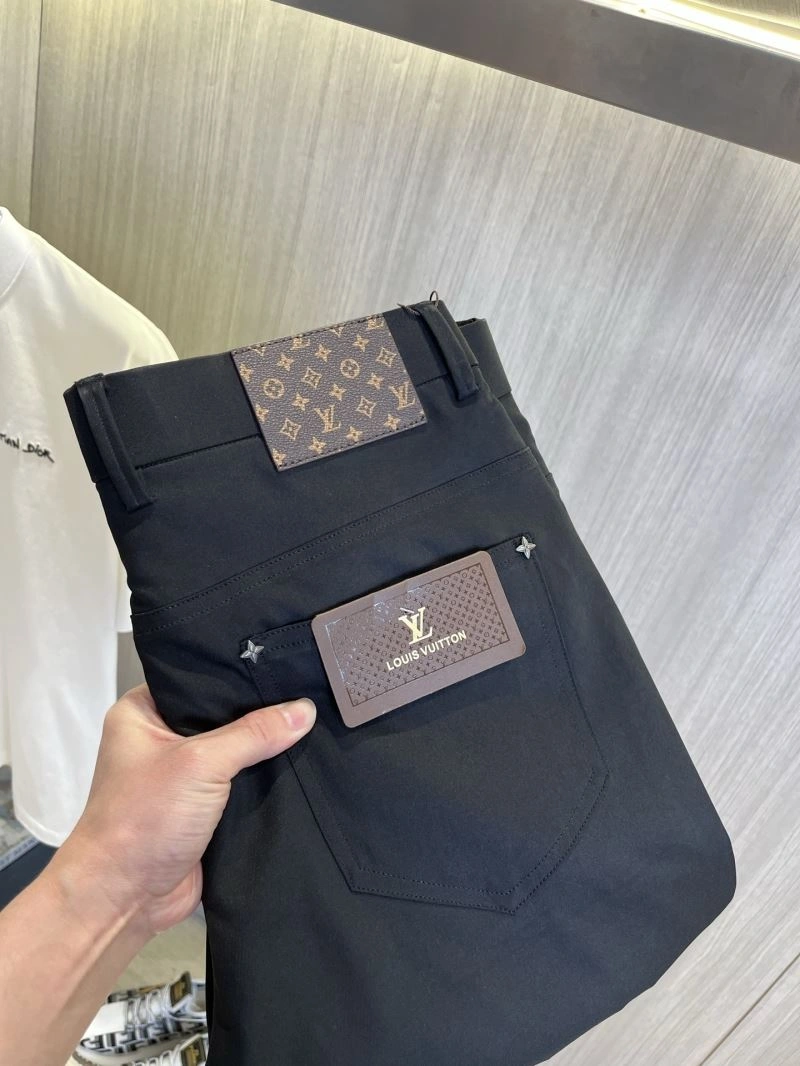 Bold Louis Vuitton Long Pants 135875