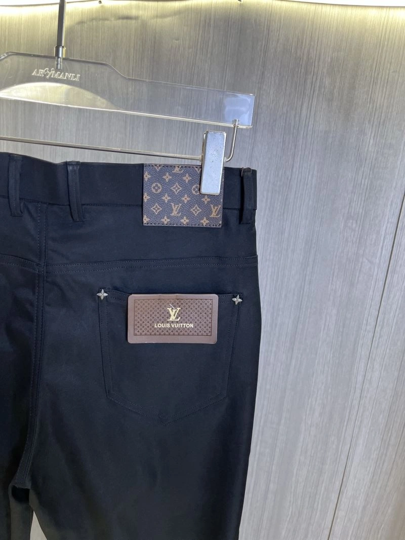 Bold Louis Vuitton Long Pants 135875