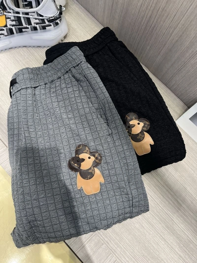 RelaxedFit Louis Vuitton Long Pants 135858