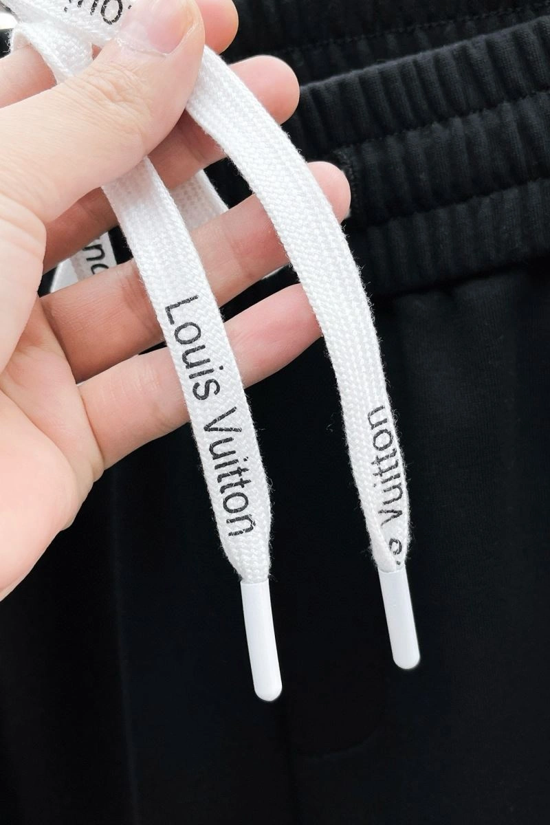 Elegant Louis Vuitton Long Pants 135864