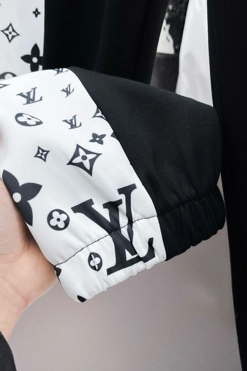 Elegant Louis Vuitton Long Pants 135864