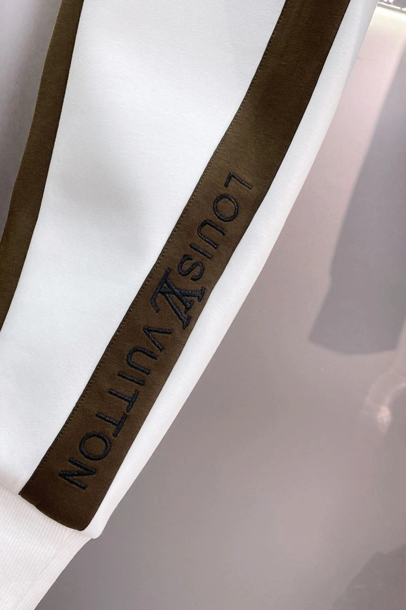 Louis Vuitton Long Pants Breathable 135870