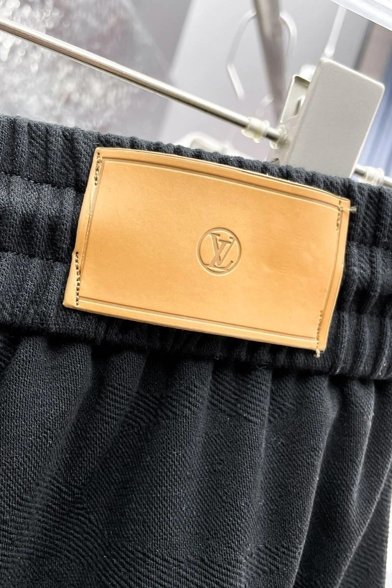 FashionForward Louis Vuitton Long Pants 135851