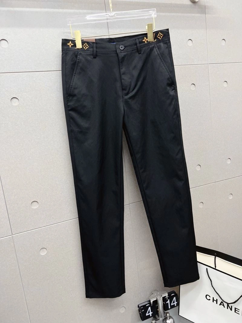 Breathable Louis Vuitton Long Pants 135843