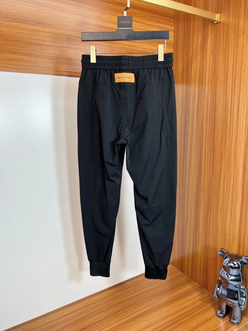 Louis Vuitton Long Pants Sustainable 135026