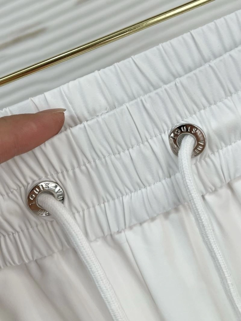 Louis Vuitton Long Pants Sporty 135021