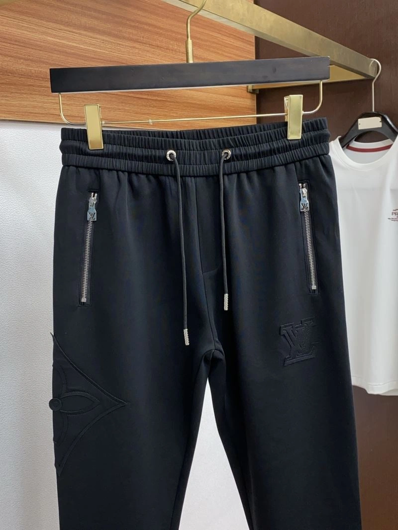 Louis Vuitton Long Pants Sustainable 135020