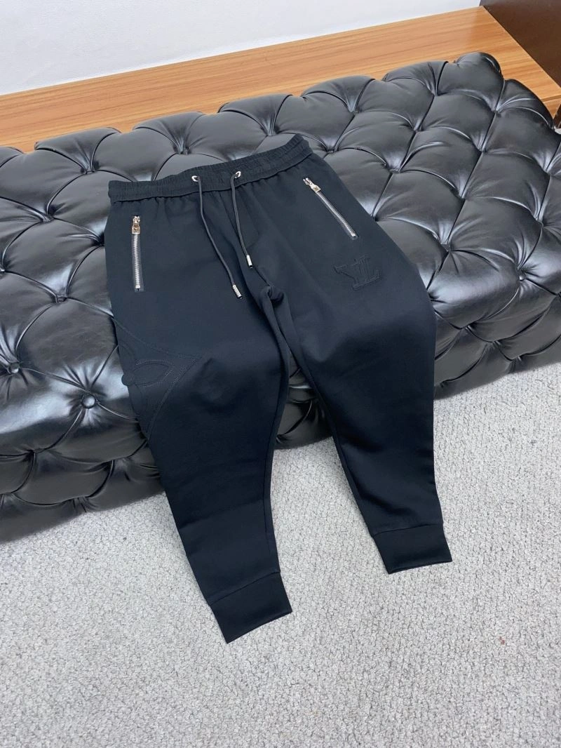 Louis Vuitton Long Pants Sustainable 135020