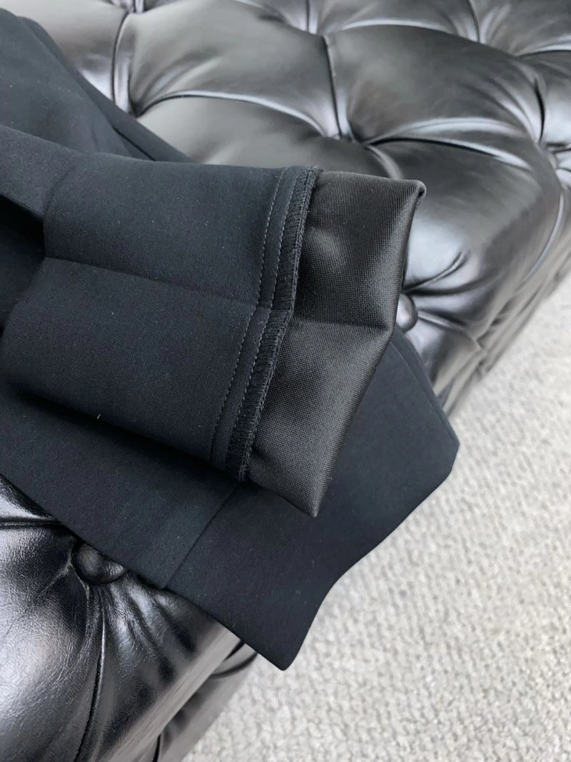 Louis Vuitton Long Pants Sustainable 135020