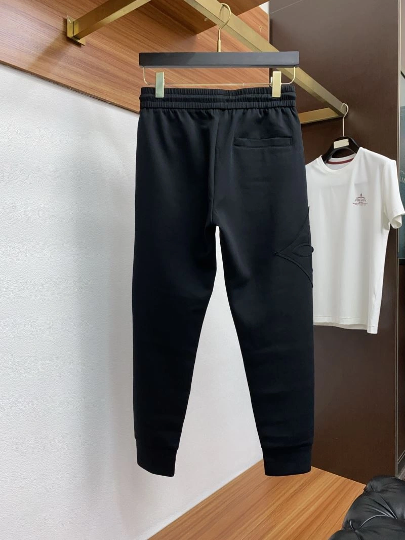 Louis Vuitton Long Pants Sustainable 135020