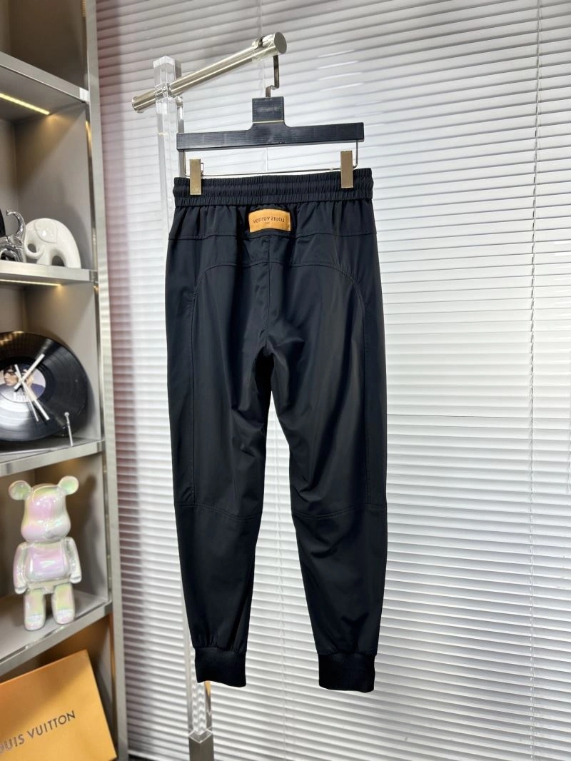 Lightweight Louis Vuitton Long Pants 135005