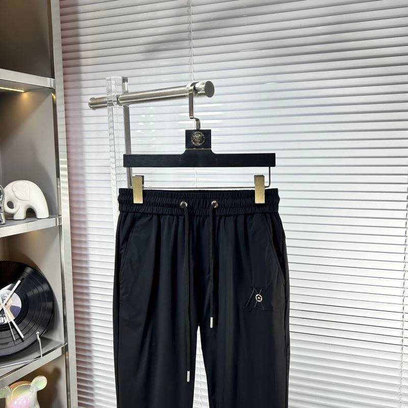 Lightweight Louis Vuitton Long Pants 135005