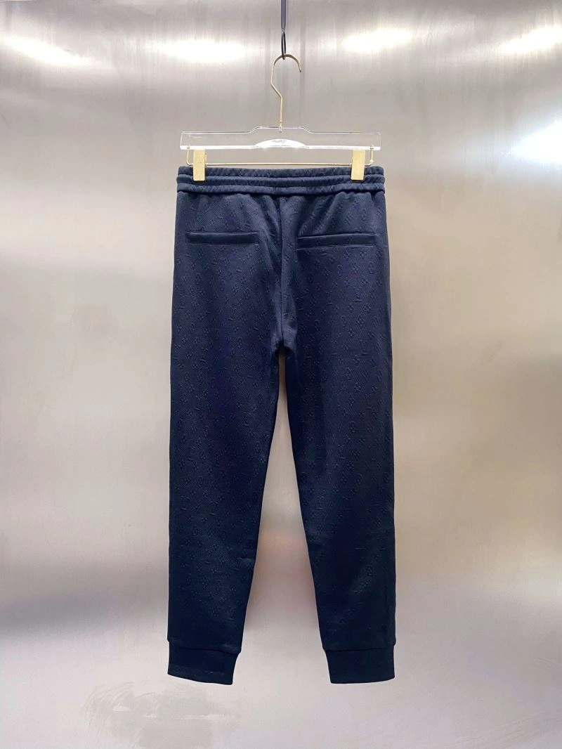 Sporty Louis Vuitton Long Pants 135062