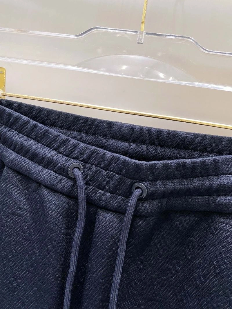 Sporty Louis Vuitton Long Pants 135062