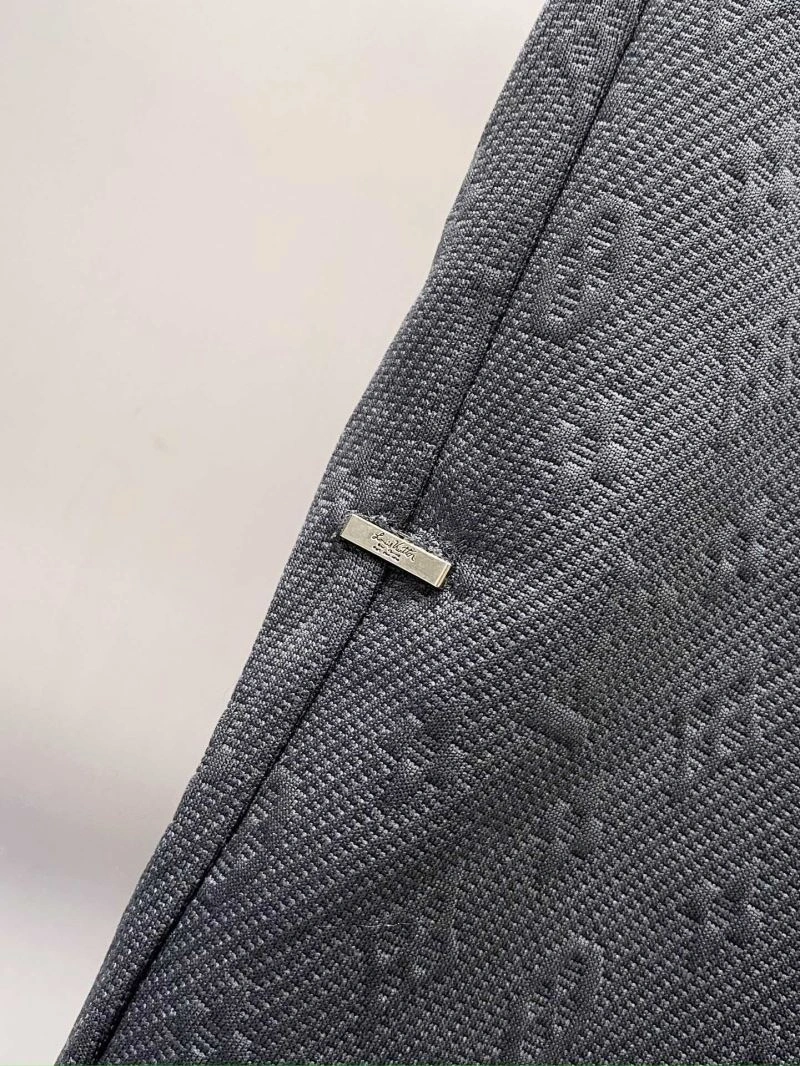 NewStyle Louis Vuitton Long Pants 135143