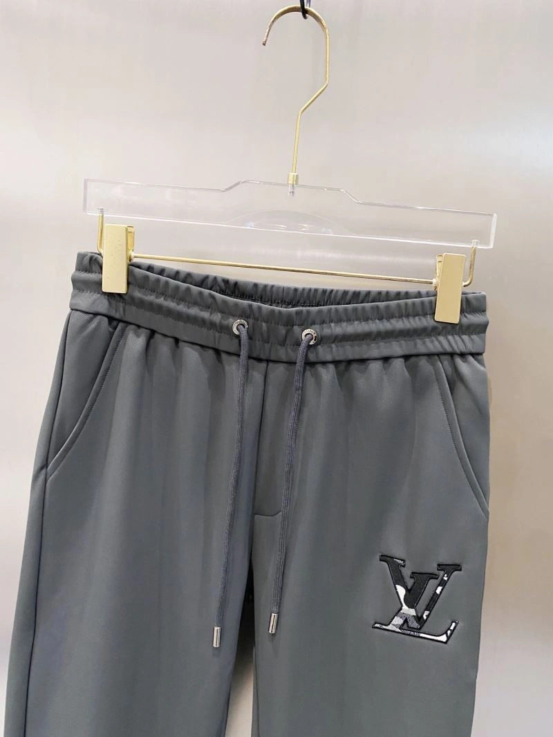 NewStyle Louis Vuitton Long Pants 134998
