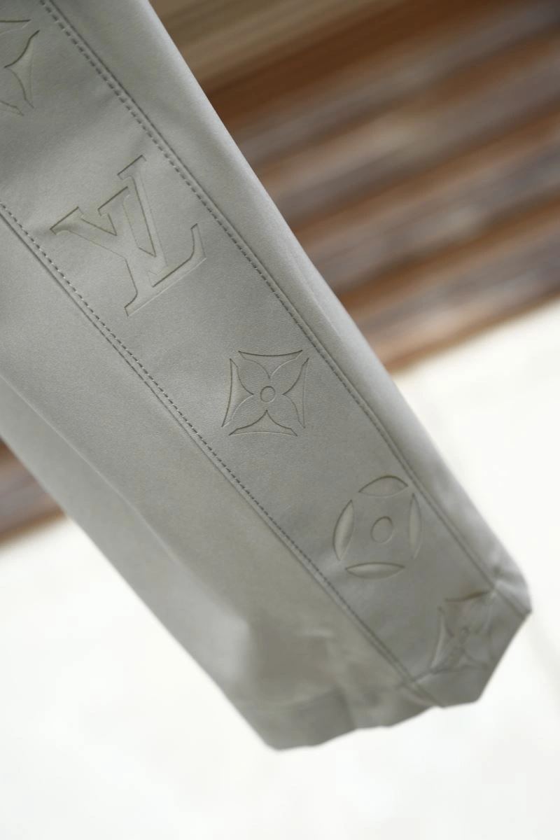 SunProtective Louis Vuitton Long Pants 135017