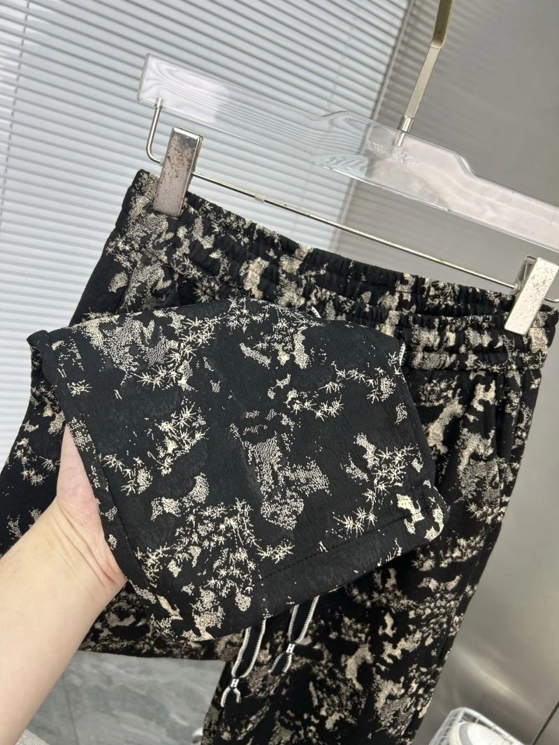Vibrant Louis Vuitton Long Pants 135010