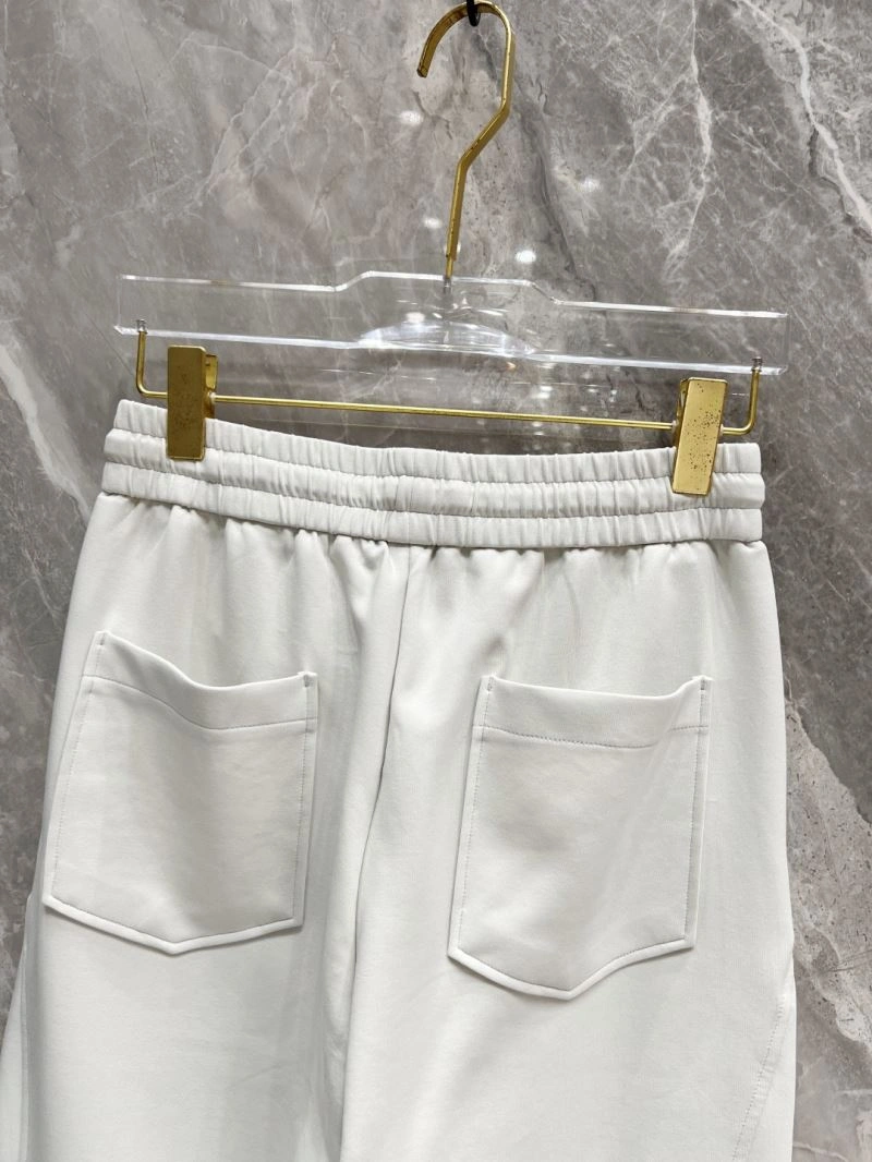 Sleek Louis Vuitton Long Pants 135008