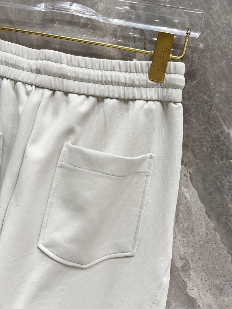Sleek Louis Vuitton Long Pants 135008