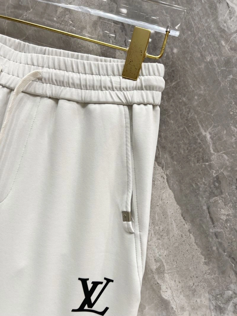 Sleek Louis Vuitton Long Pants 135008