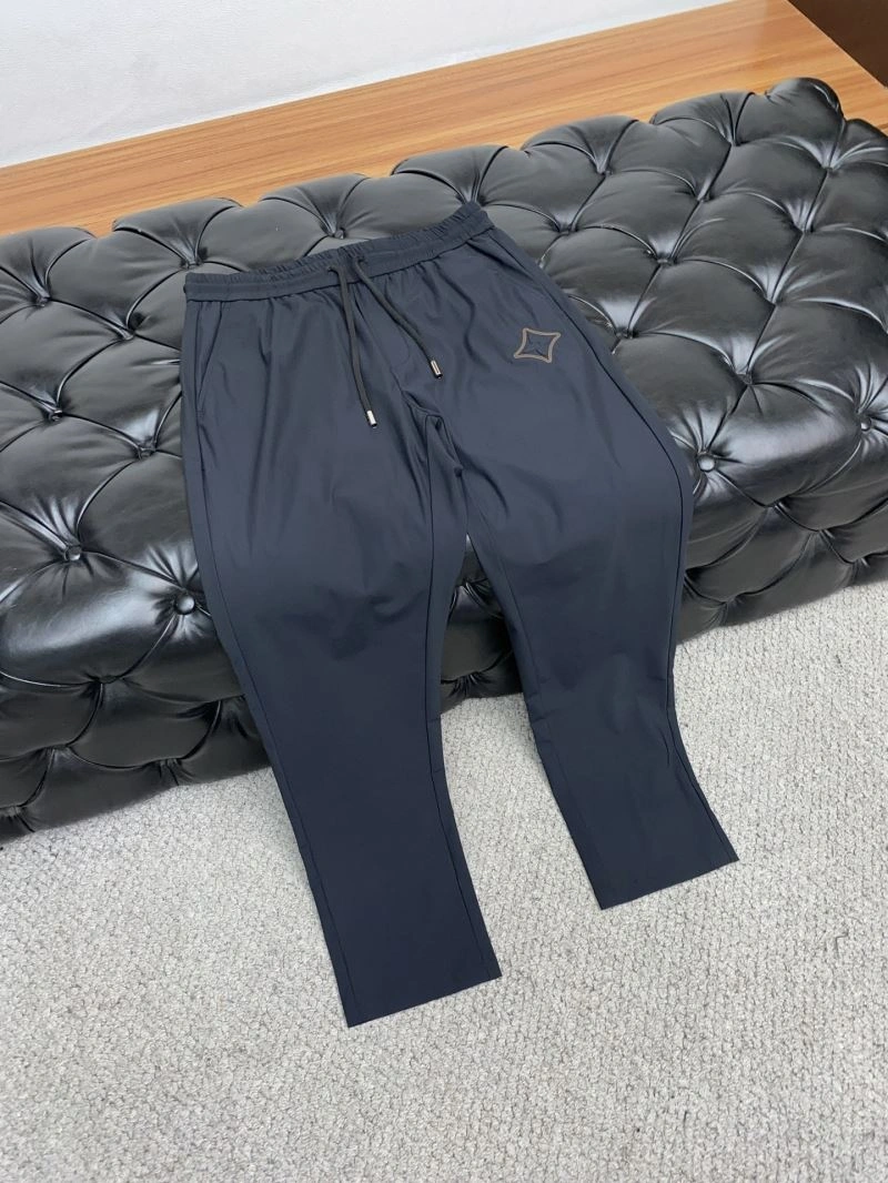Effortless Louis Vuitton Long Pants 134973