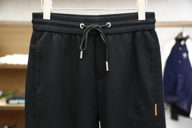 Snug Louis Vuitton Long Pants 134962