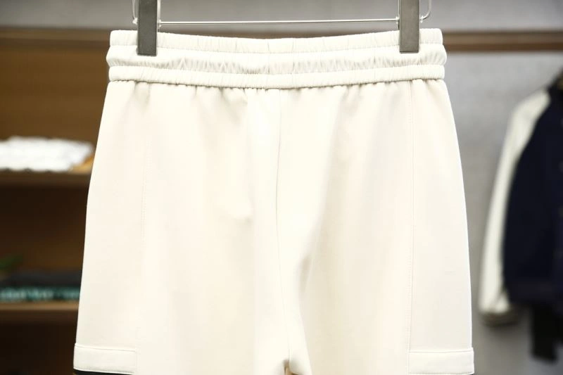 Louis Vuitton Long Pants Sustainable 134974