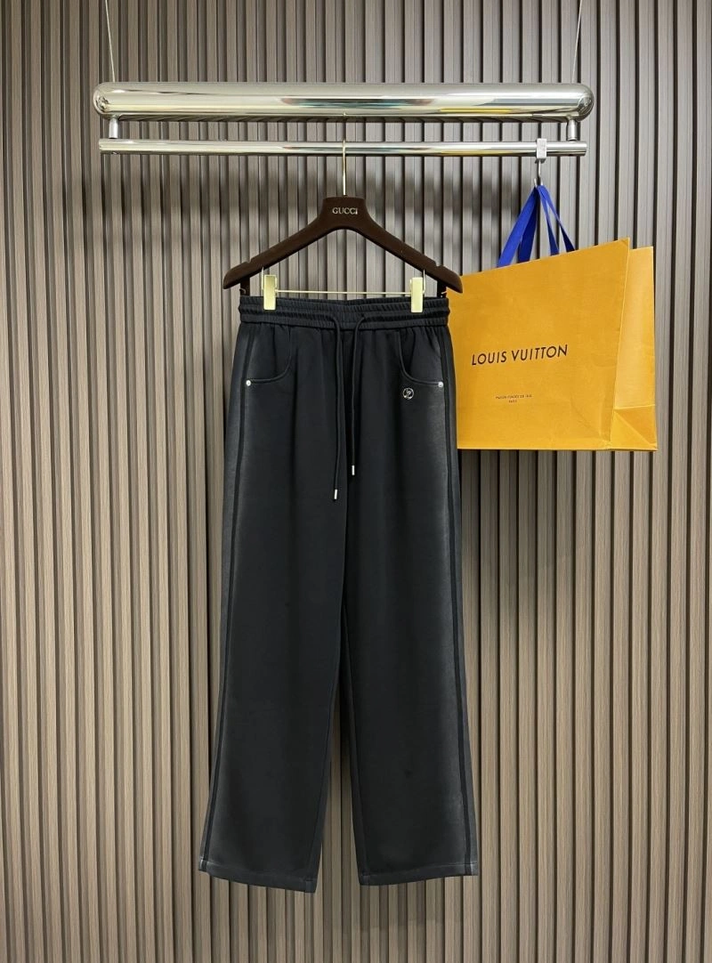 Louis Vuitton Long Pants Casual 134956
