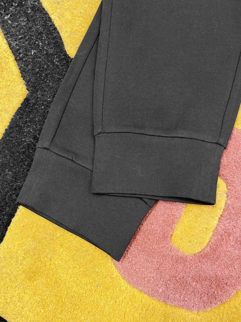 Resilient Louis Vuitton Long Pants 134949