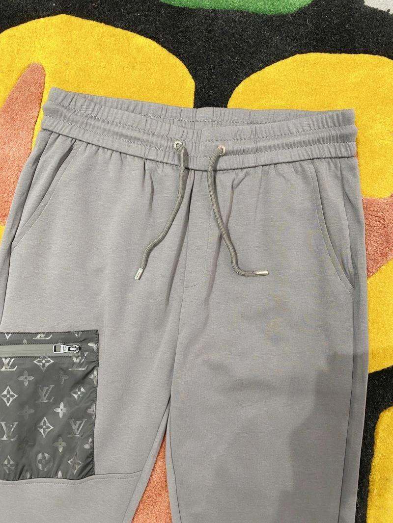Louis Vuitton Long Pants Sporty 134952