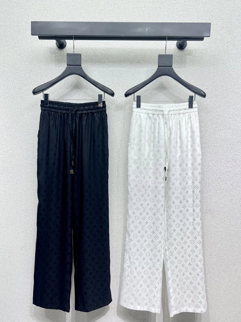Casual Louis Vuitton Long Pants 131409