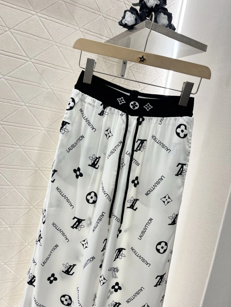 Louis Vuitton Long Pants Practical 131427