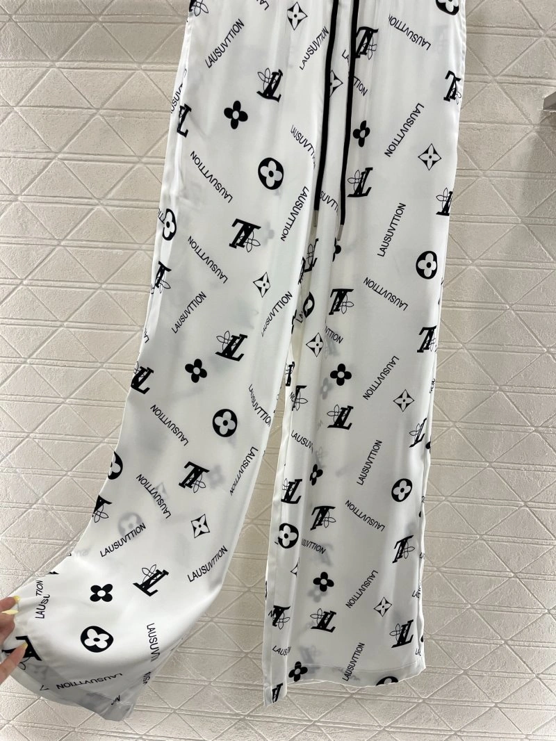Louis Vuitton Long Pants Practical 131427