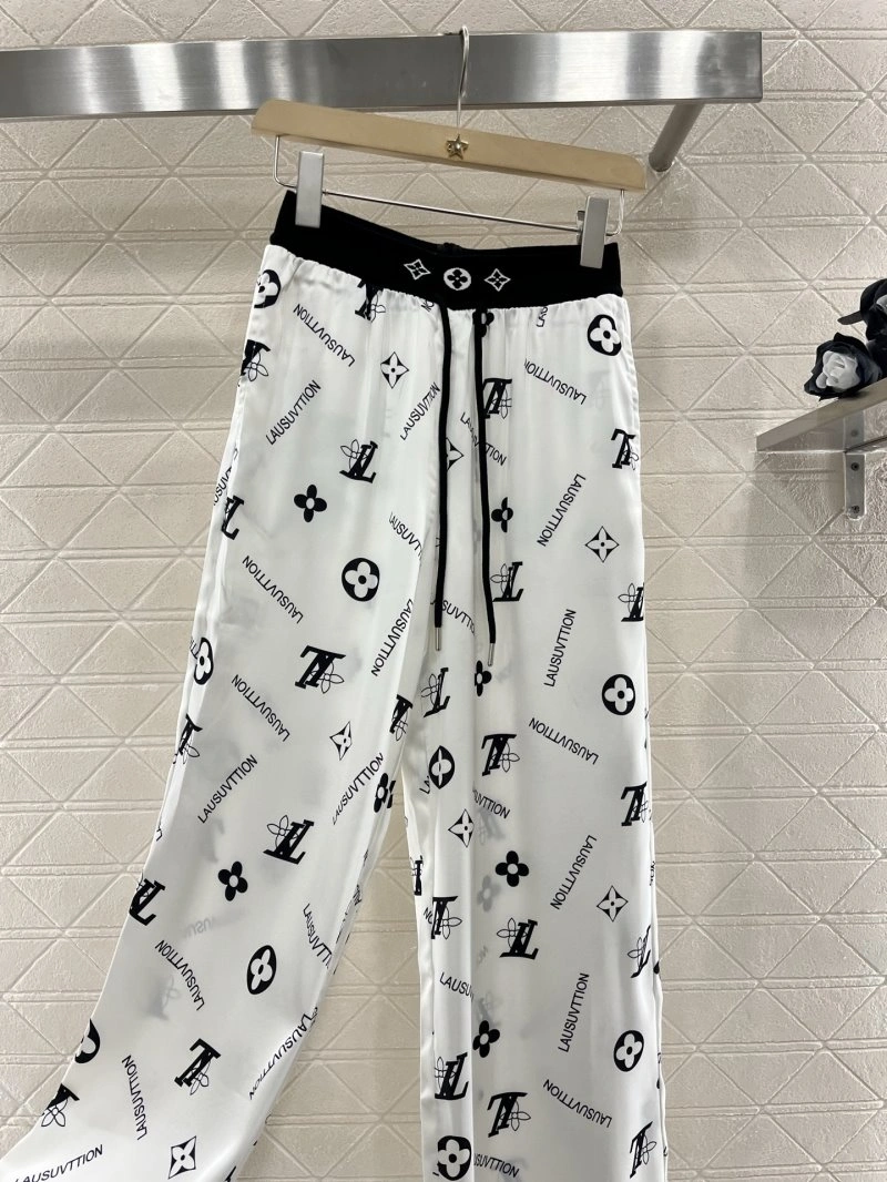 Louis Vuitton Long Pants Practical 131427