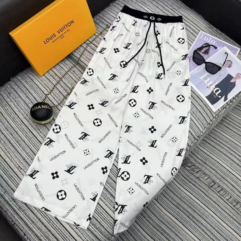 ModernLook Louis Vuitton Long Pants 131400