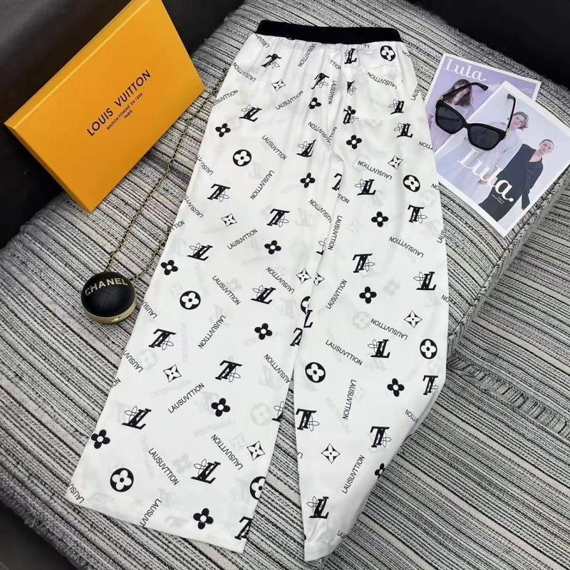 ModernLook Louis Vuitton Long Pants 131400