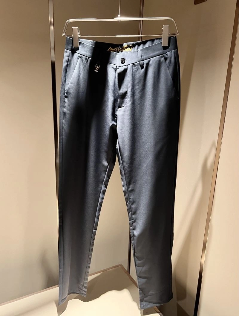 Louis Vuitton Long Pants Stretchable 134010