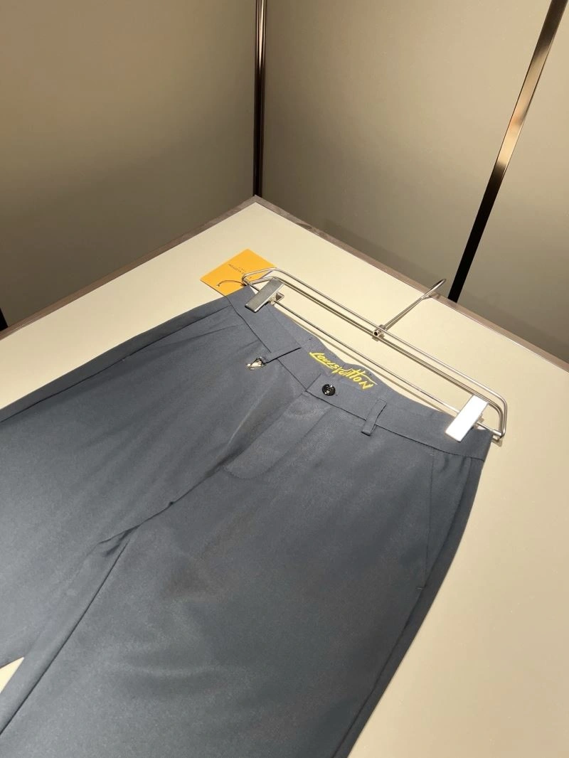 Louis Vuitton Long Pants Stretchable 134010