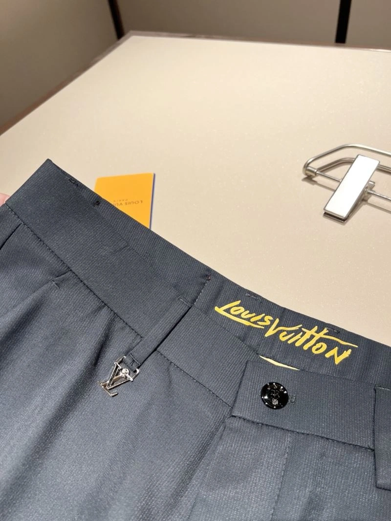 Louis Vuitton Long Pants Stretchable 134010
