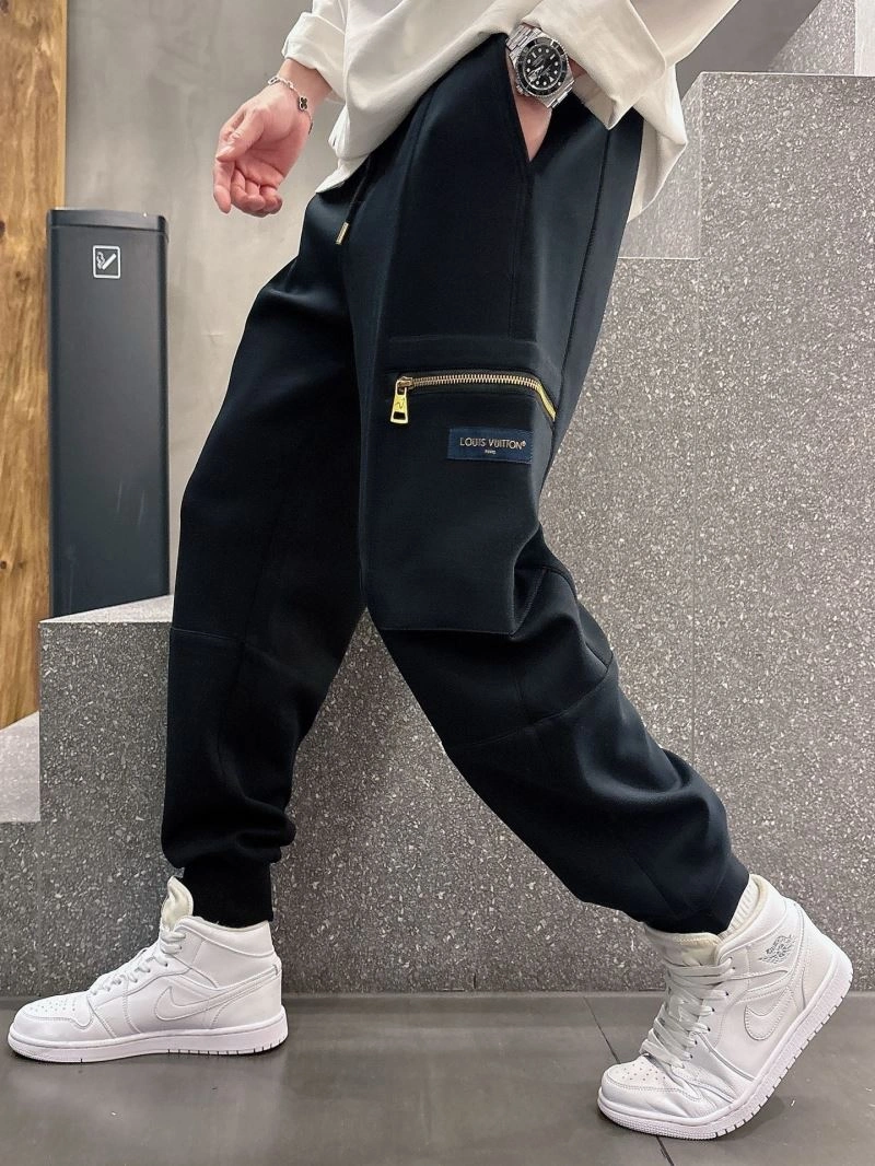 Sporty Louis Vuitton Long Pants 134014