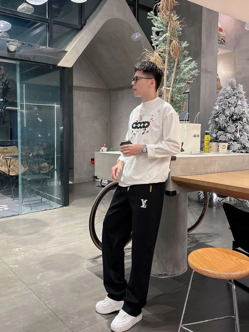 Louis Vuitton Long Pants WellDesigned 134012