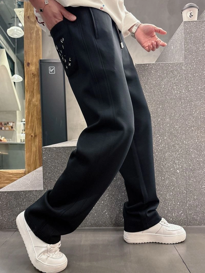 Louis Vuitton Long Pants WellDesigned 134012