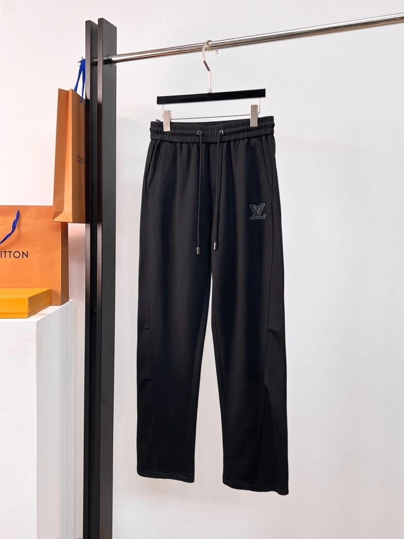 Snug Louis Vuitton Long Pants 134033